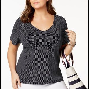 Tommy Hilfiger V Neck  - 3X